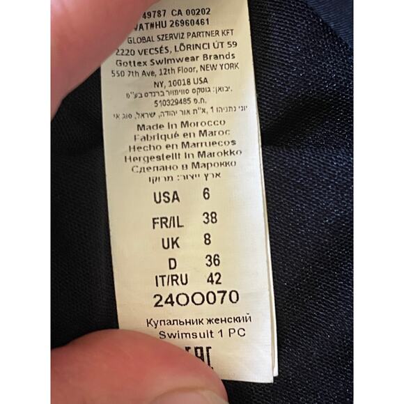 GOTTEX STRAPLESS ONE PIECE SWIMSUIT SIZE 6 - Picture 5 of 9